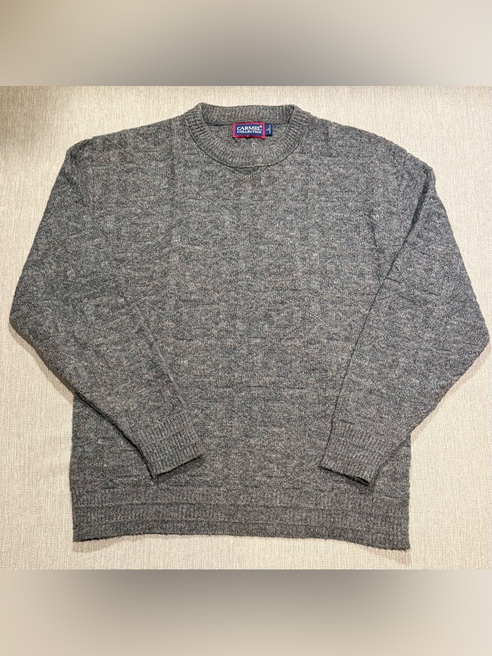 Caramel Men’s Heather Gray Crewneck Sweater